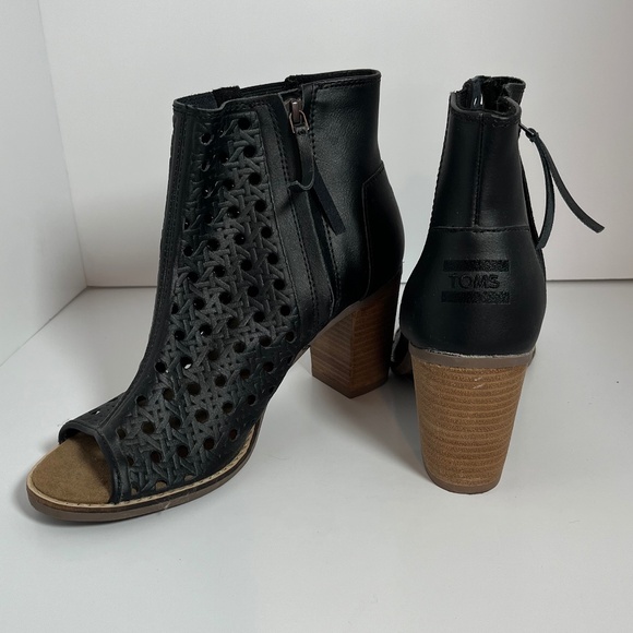TOMS Majorca Peep Toe Booties size 9 - Picture 1 of 6